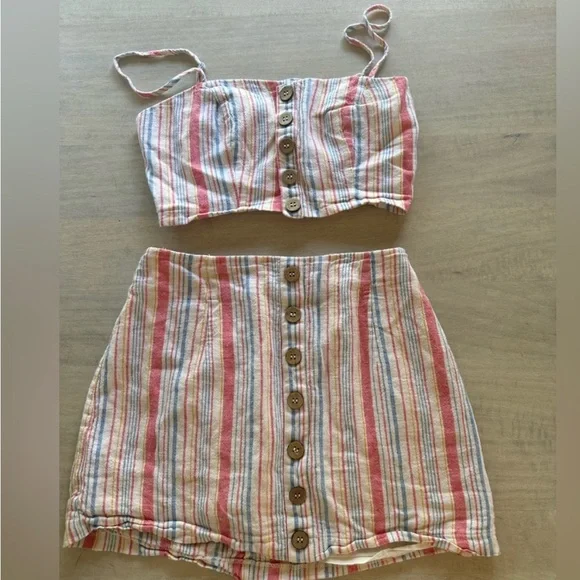 Striped  2 piece matching set - Picture 2 of 3